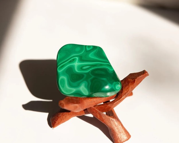 Crystal Basics: What They Are, How They Work & Why They Matter