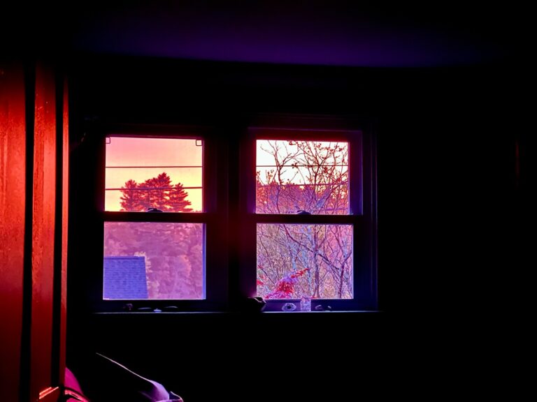 Mindful Mornings: Finding Calm Amid the Chaos of a Busy Mind